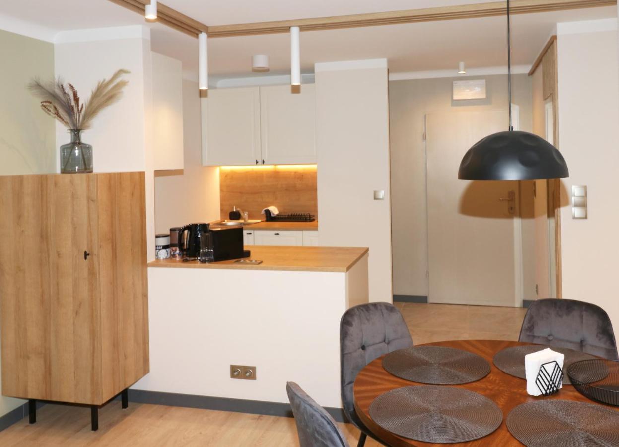 Falcon Apartment Center 3 Krolewska Варшава Экстерьер фото